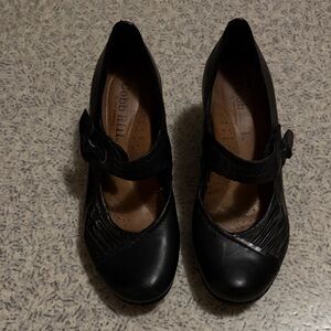 Cobb Hill by New Balance Women's Black Heels